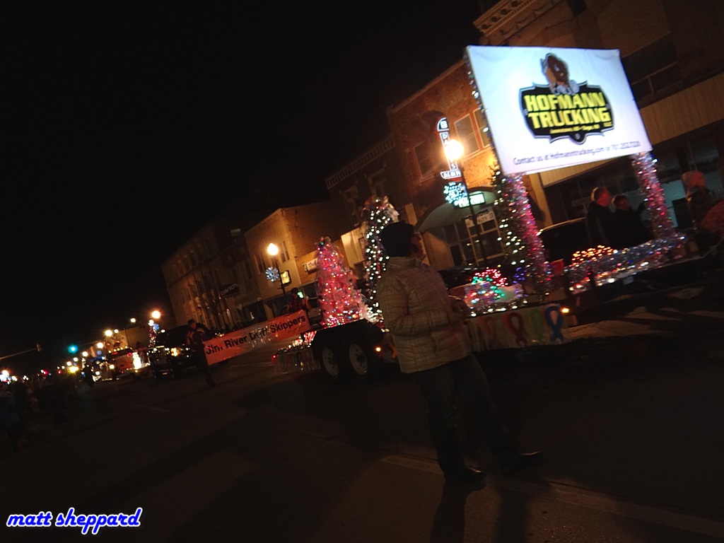2015 Holiday Dazzle on Main Parade - Video on CSi TV 10 The Replay Channel